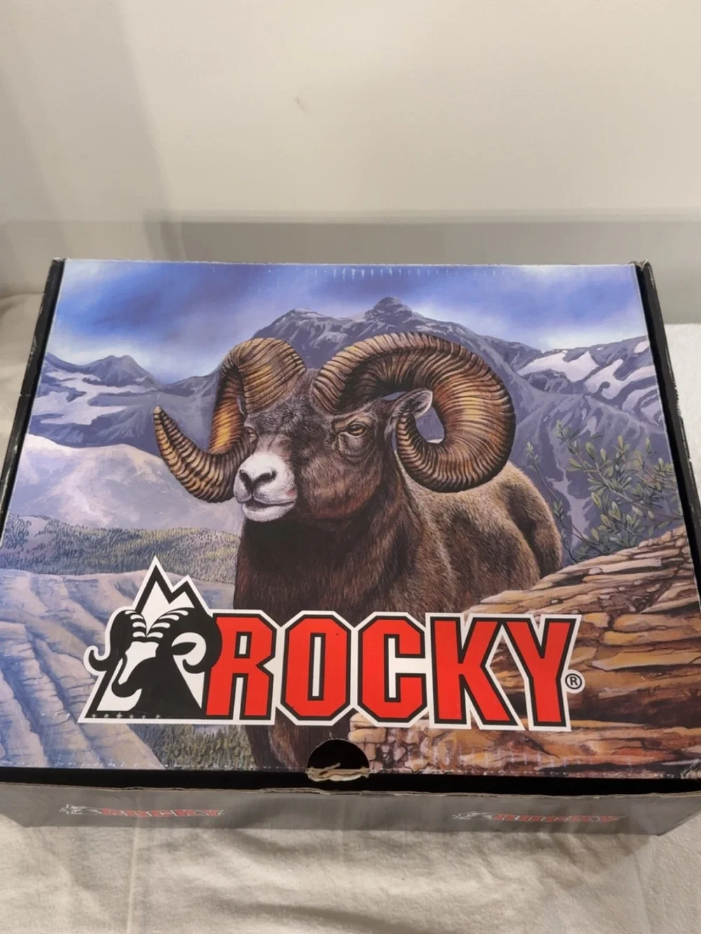 Rocky full grain